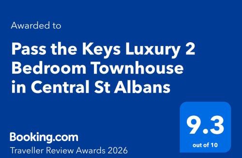 St Albans House | Pass the Keys Luxury 2 Bedroom Townhouse in Central St Albans