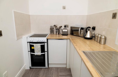 Openshaw Apartment | Peace Suite