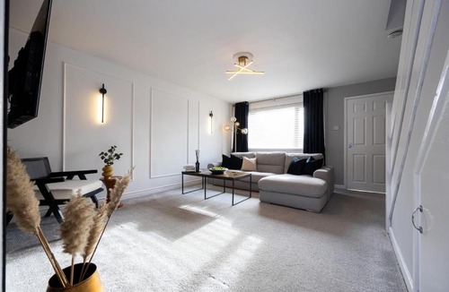 Wythenshawe House | Peaceful hideaway with homely comforts