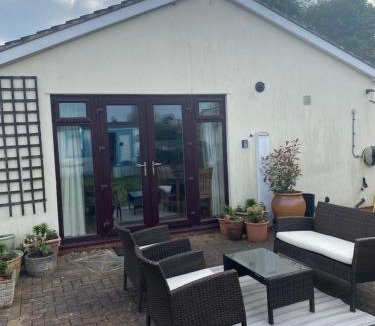 Gedling Apartment | Peaceful, private, perfect home from home