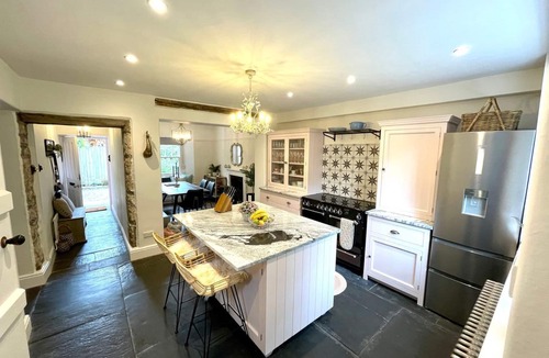 Lindale Cottage | Pear Tree Cottage