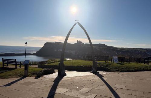 West Cliff House | Pebble Cottage