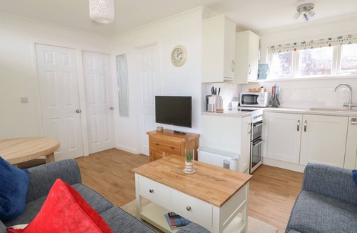 Cromer Cottage | Pebbles