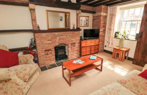 Whitby House | Pegasus Cottage