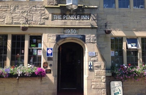 Fence Hotel | Pendle Inn