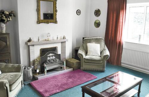 Aysgarth House | Penn Hill View