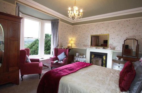 Lostwithiel Bed & Breakfast | Penrose Bed & Breakfast