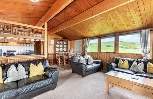 Aberdovey Cottage | PENTREF, pet friendly, with a garden in Aberdovey