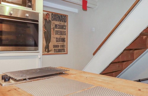 Gerrans Cottage | PENVAR, pet friendly, character holiday cottage in Portscatho