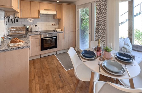 Downderry Apartment | Perfect Cornish Holiday Pad - 10 Min Walk to Beach!