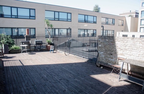 East Walworth Apartment | Perfect for 4 -2 Bedroom 2 Bathroom Apartment Bermondsey,Tower Bridge,London Eye