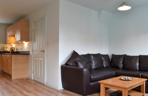 Filey House | Perran Cottage
