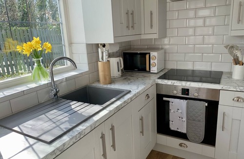 Halvergate House | Pet-friendly Central Norfolk Broads Retreat