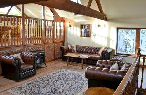 Dereham House | Pheasant Roost