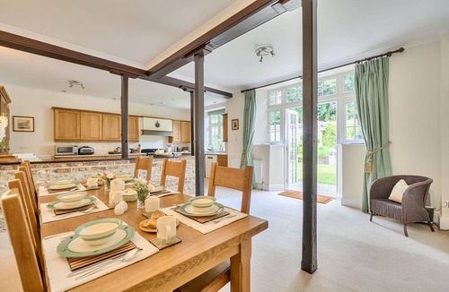 Piddlehinton House | Piddlehinton Coach House - Piddlehinton, Dorchester, sleeps 6 guests