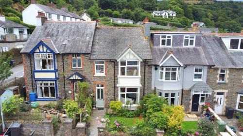 Lynton House | Pips Corner Lynton