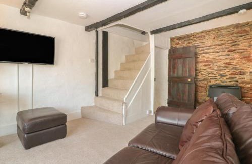 West Looe House | Pixie Cottage