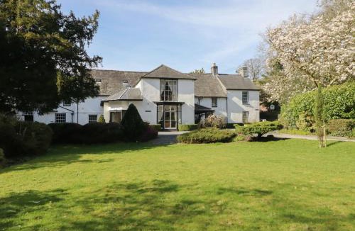 Machynlleth House | Plas Dolguog