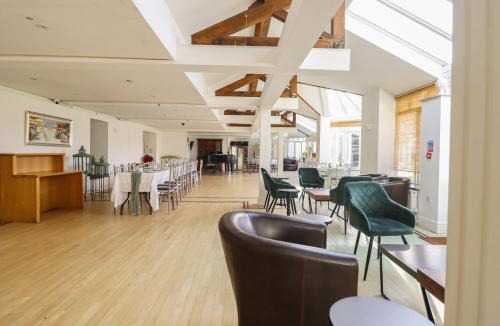 Machynlleth House | Plas Dolguog