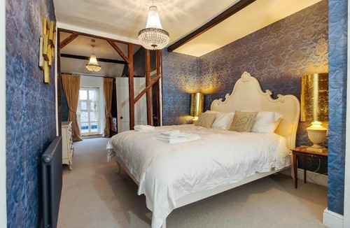 Machynlleth Bed & Breakfast | Plas Dolguog