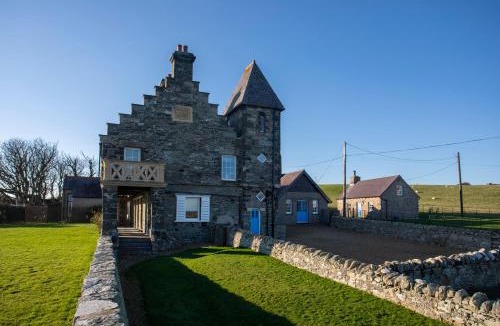 Rhoscolyn House | Plas