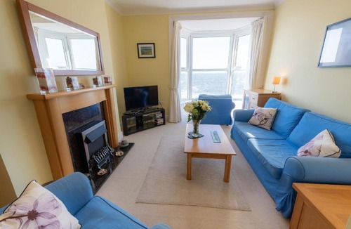 Aberystwyth Apartment | Plas Hafan Apartment 2 Aberystwyth