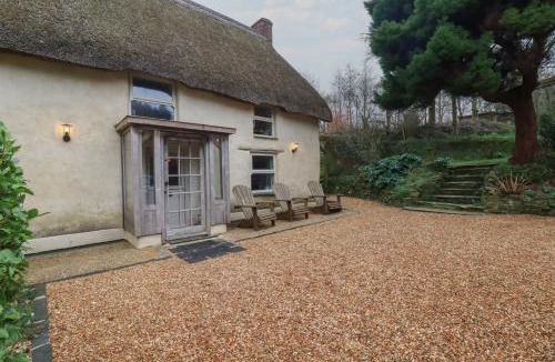 Truro House | Plenteth