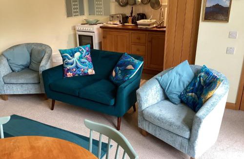 Castle Horneck Apartment | polgoon Vineyard annex Penzance