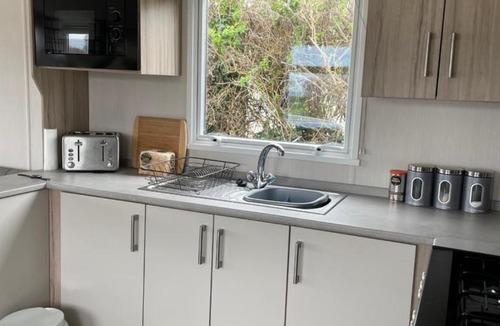 Llandwrog Apartment | Polls Place
