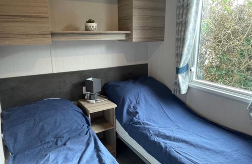 Llandwrog Apartment | Polls Place