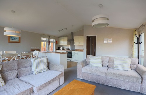 Liverton Cottage | Pool View lodge- Sleeps 6