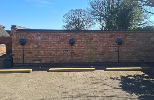 Foxton House | Pools Cottages | Warwick Eco-Friendly Luxury Stay