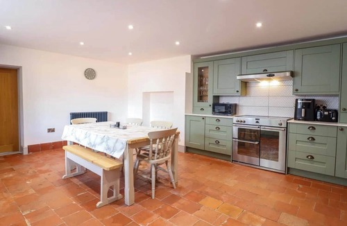 Weston Rhyn House | Preesgweene Farmhouse