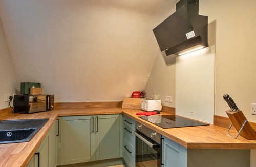 St. Ann's Chapel House | Premium Cornwall Park Lodge for 6