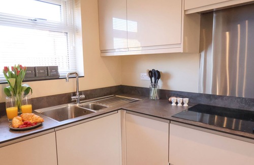 Muston Cottage | PRESTELLA, pet friendly, country holiday cottage in Filey