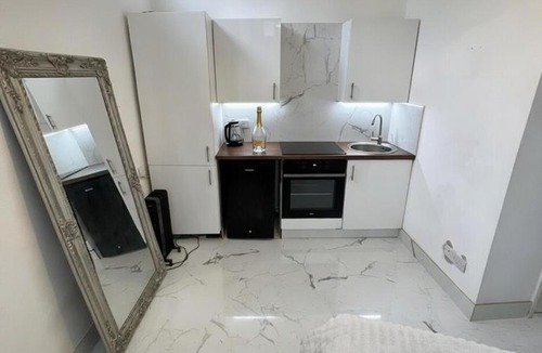 Riverside Apartment | Principality Cwtch Central