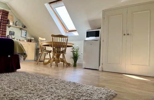 Stalbridge Bed & Breakfast | Priors Oak B & B