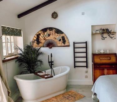 Cowden Bed & Breakfast | Priory Cottage