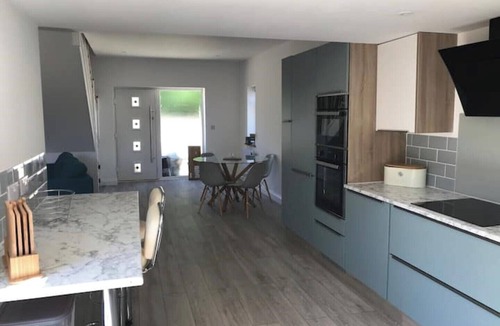 Stroud House | Private Cotswold annex - Quiet, rural and Spacious