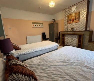 Cribbs Causeway House | Private Room