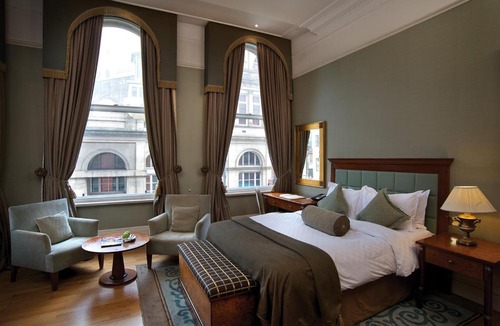 Leeds City Center Hotel | Quebecs