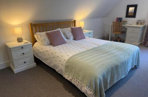 Goring Hotel | Quiet and Cosy Retreat with Parking