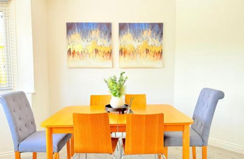 Hartlepool House | Quite Contractor Stay with Private Driveway and Smart TV bedrooms