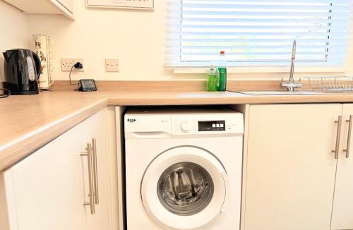 Hartlepool House | Quite Contractor Stay with Private Driveway and Smart TV bedrooms