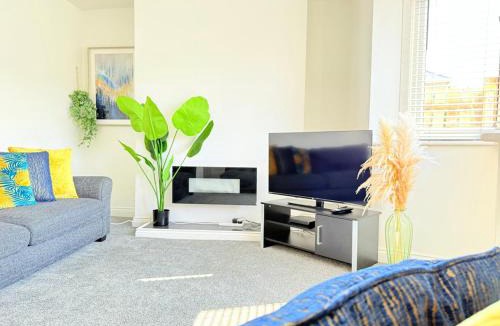 Hartlepool House | Quite Contractor Stay with Private Driveway and Smart TV bedrooms