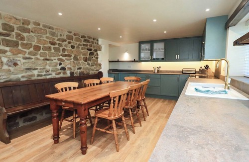 Settle Cottage | Ragged Hall Barn