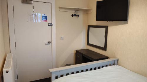 Buckhaven Hotel | Railway Inn