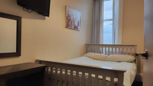 Buckhaven Hotel | Railway Inn