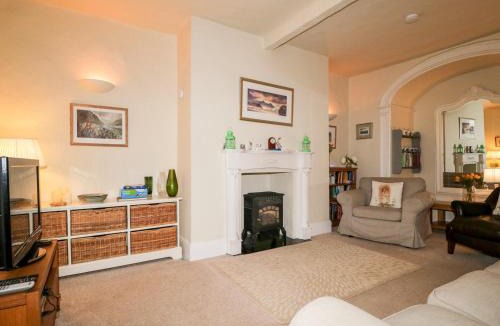 Keswick House | Raphael's Cottage
