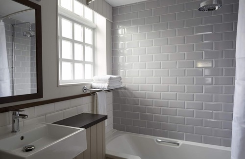 Lamesley Hotel | Ravensworth Arms Hotel by Greene King Inns
